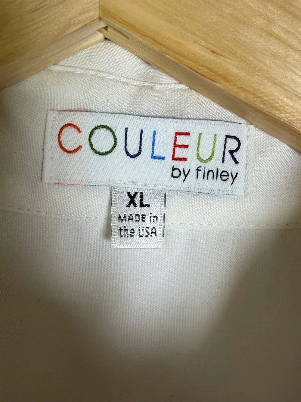 Couleur by Finley Women’s White Stretch Button Front Shirt XL Made USA Career